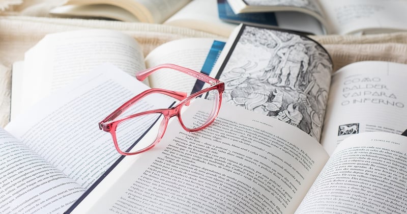 Bibliothérapie : quels livres prescrire pour apaiser stress et anxiété